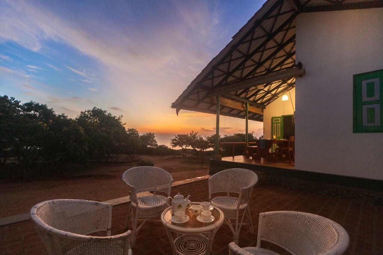 Nil Sisila Beach Resort Yala Exterior photo